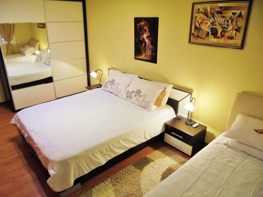 Villa Lastva Apartments ติวัต ภายนอก รูปภาพ