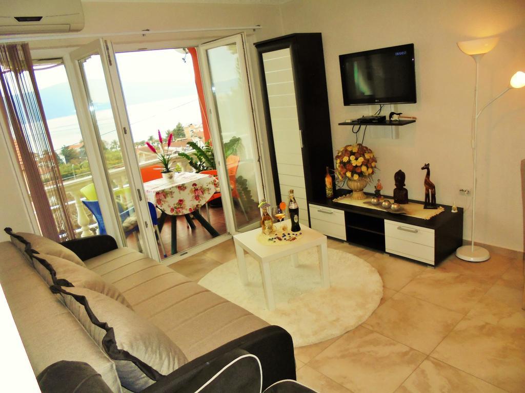 Villa Lastva Apartments ติวัต ภายนอก รูปภาพ