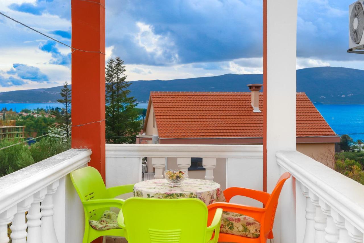 Villa Lastva Apartments ติวัต ภายนอก รูปภาพ