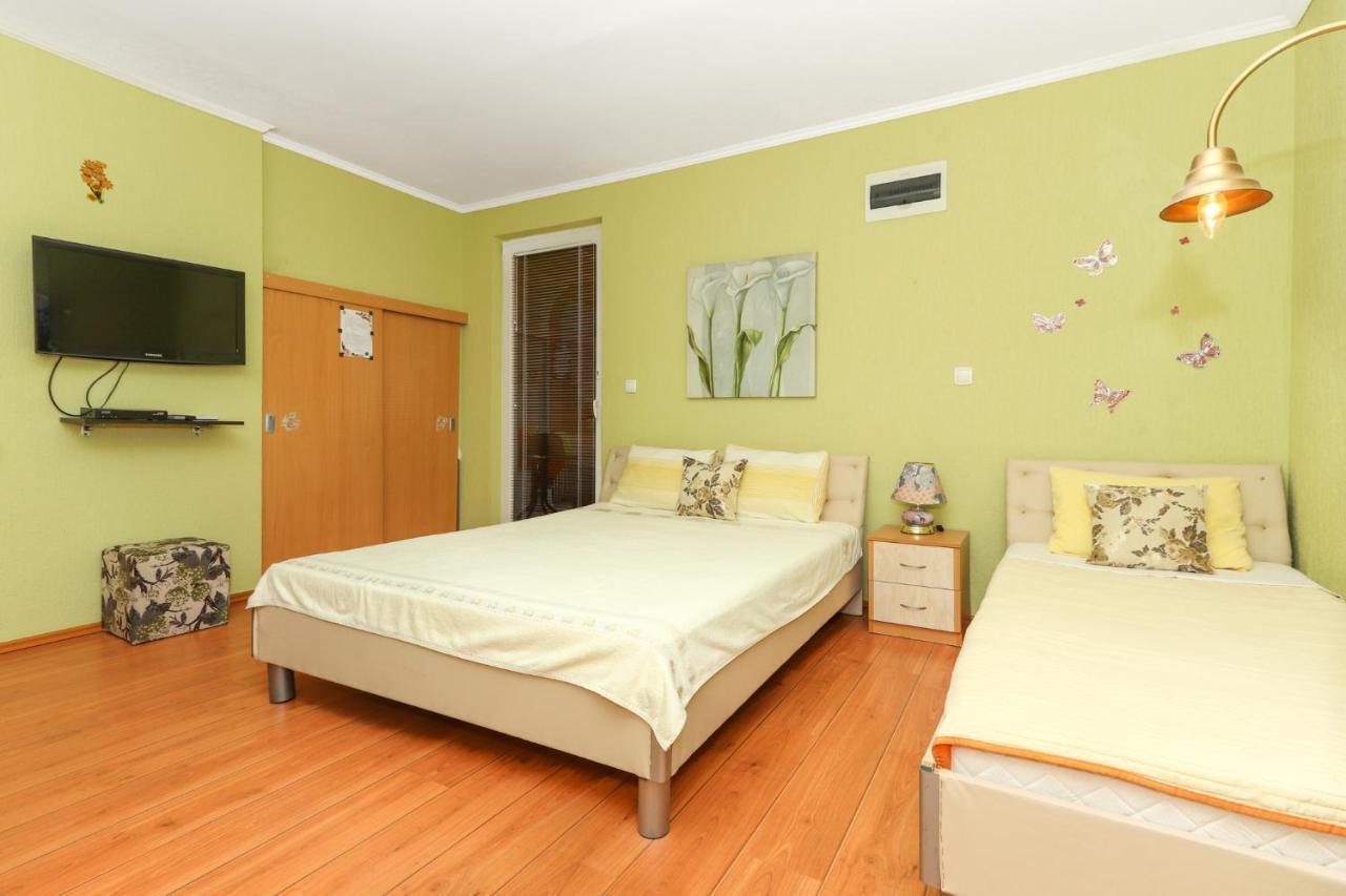 Villa Lastva Apartments ติวัต ภายนอก รูปภาพ