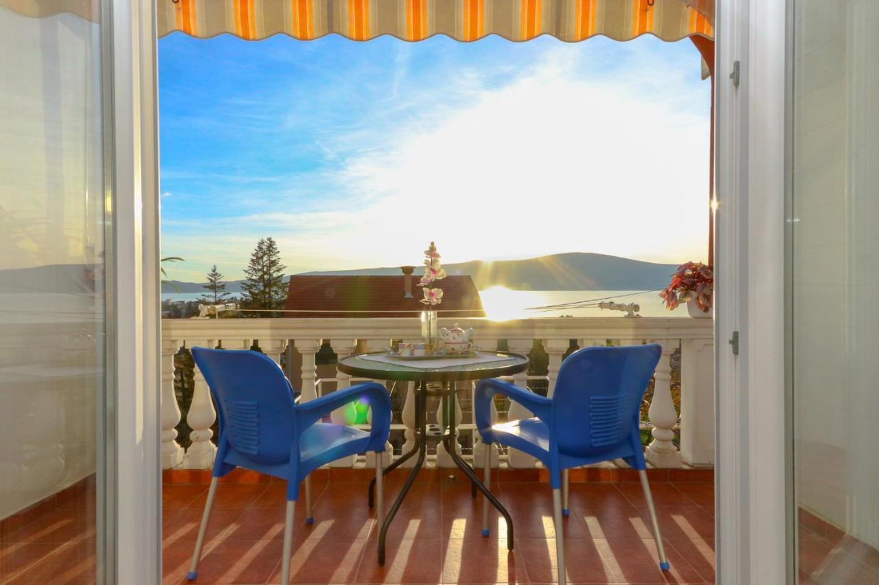Villa Lastva Apartments ติวัต ภายนอก รูปภาพ